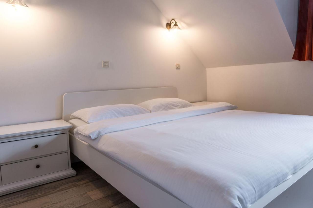 Hotel Morea Любляна Екстериор снимка